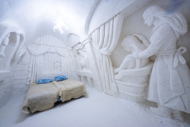 Go for something a bit different and stay in a hotel made of snow in Lapland © Timo Laapotti_Kemi Tourism.jpg