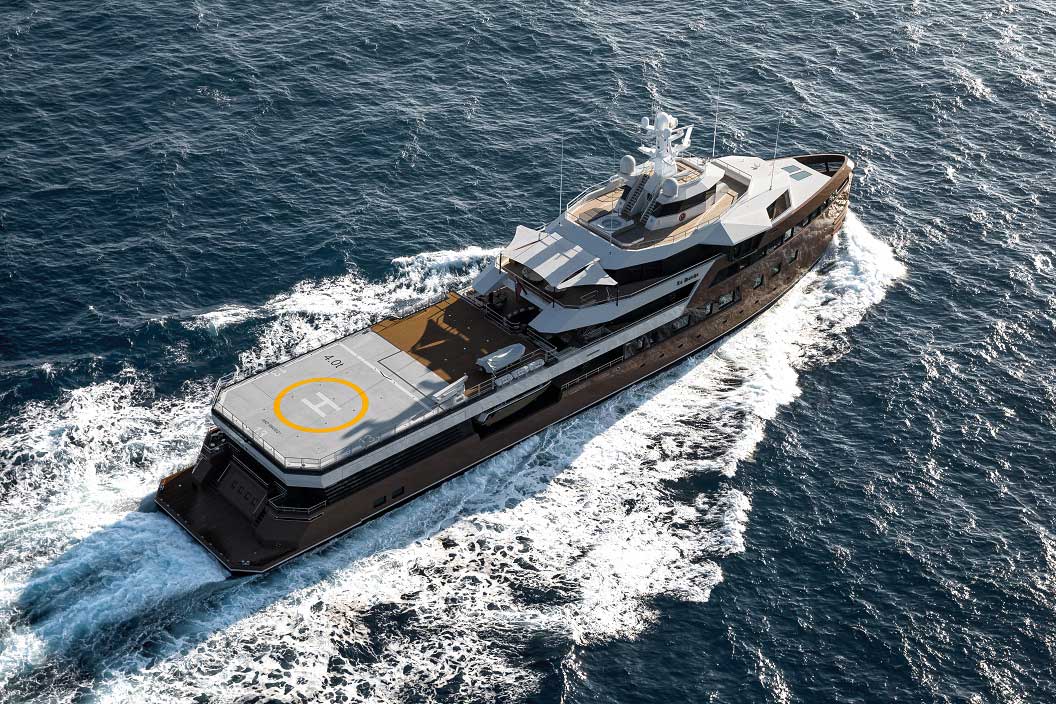  resized skiing superyacht la datcha oleg tinkov kamchatka heliskiing elemental adventures