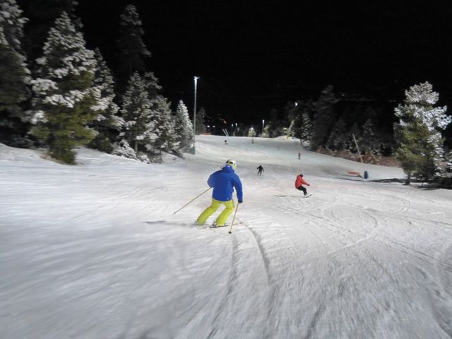 Masella night skiing.jpg