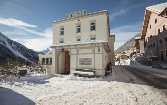 cool lodgings hotel bellevue wiesen davos wiesen