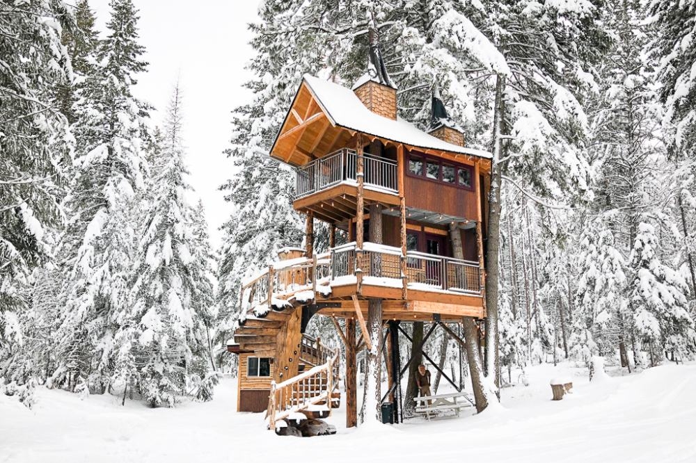 the best ski chalets in the world montana treehouse ski chalet usa