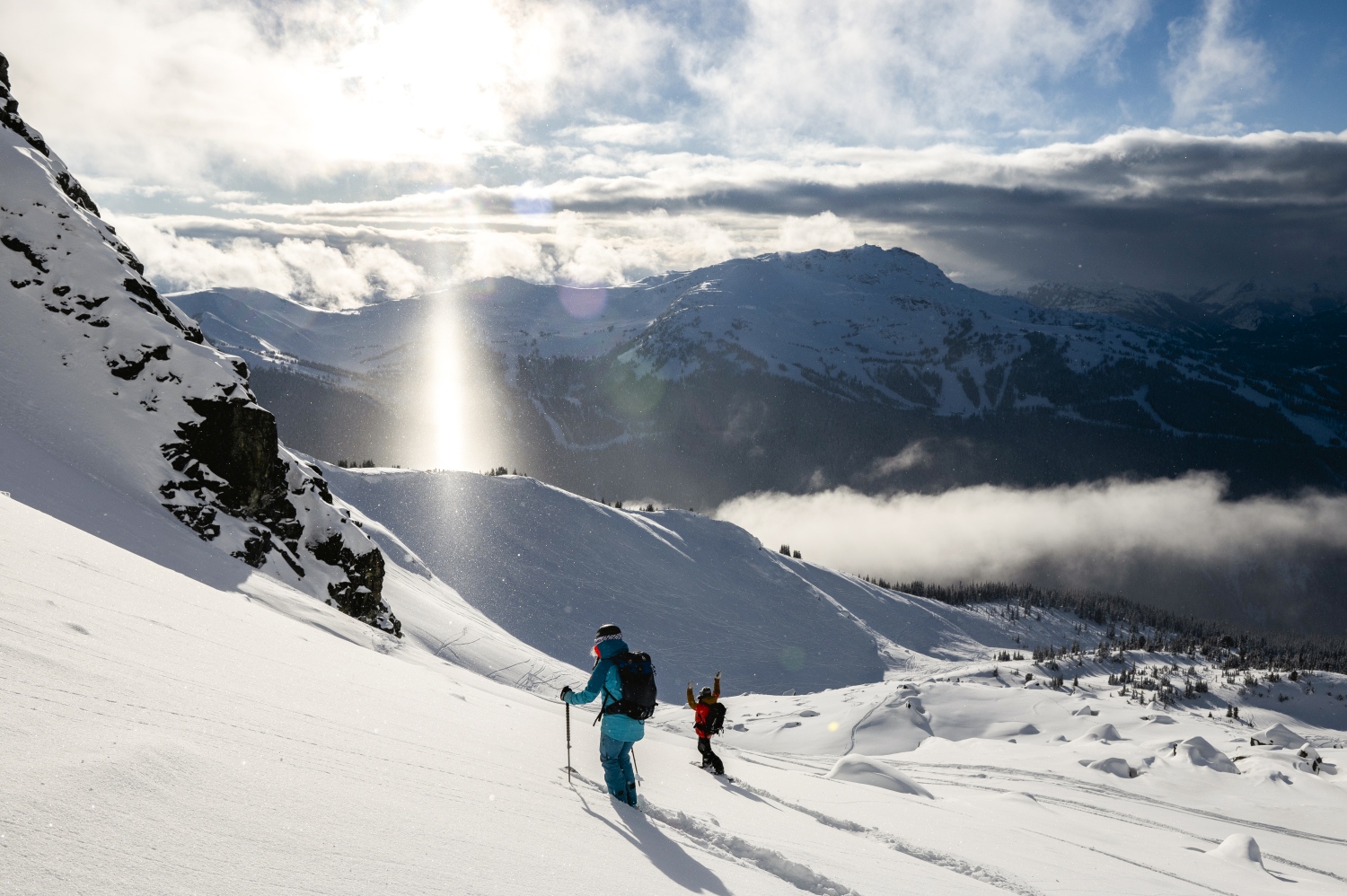 powder-skiing-whistler-canada