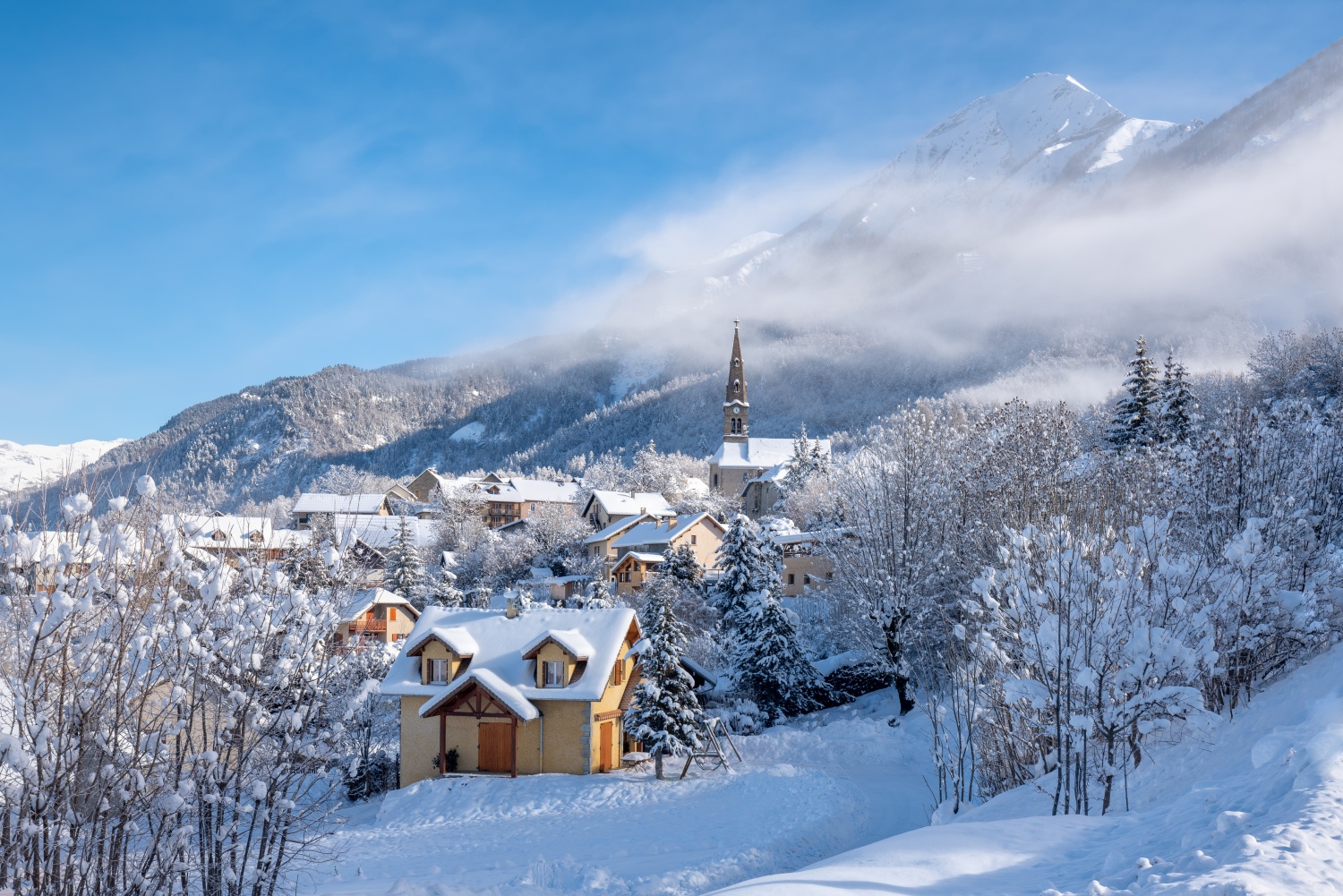 Saint-Leger-les-Melezes-Hautes-Alpes-Ecrins-National-Park-france