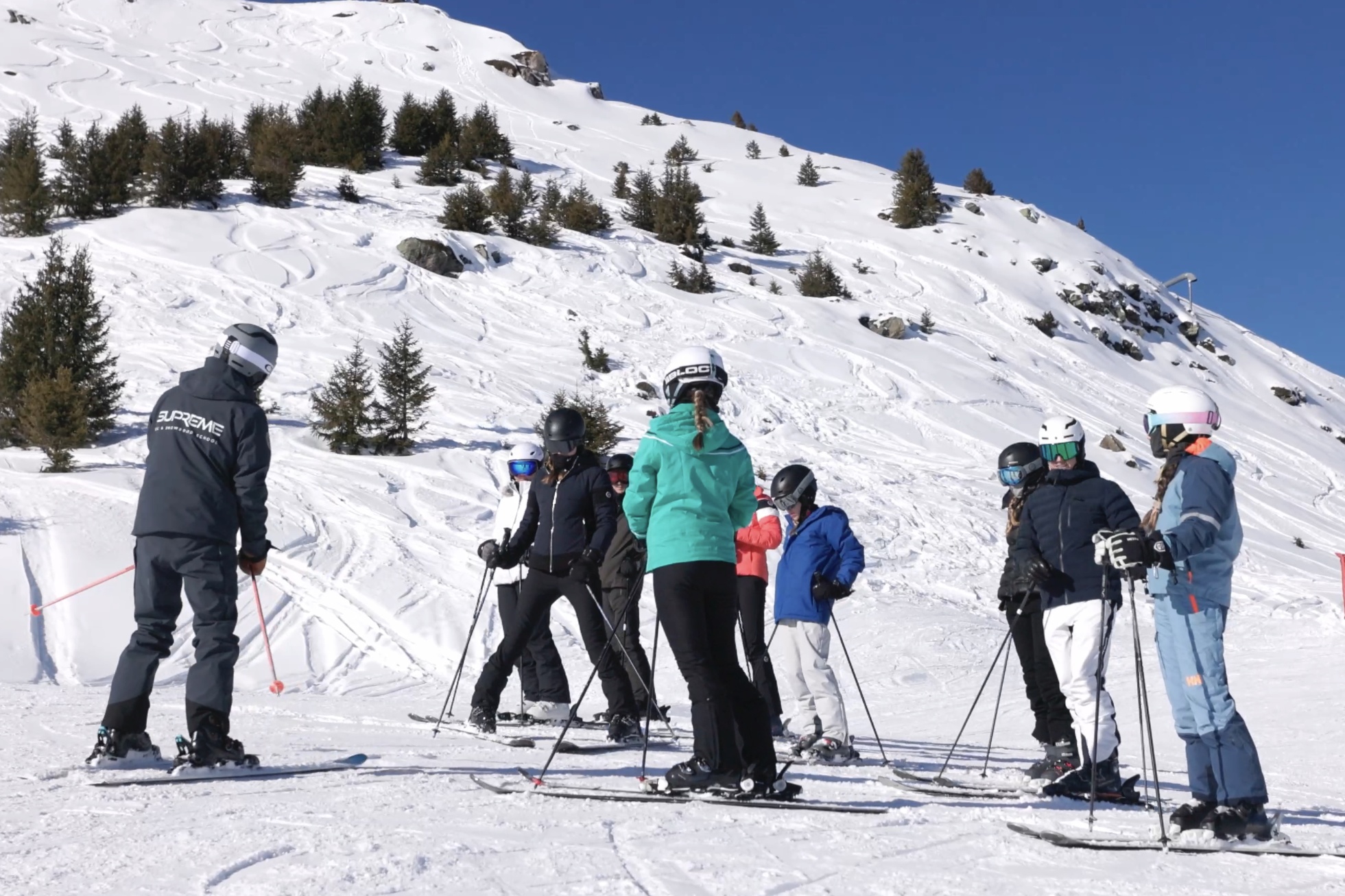 ski-lessons-maison-sport