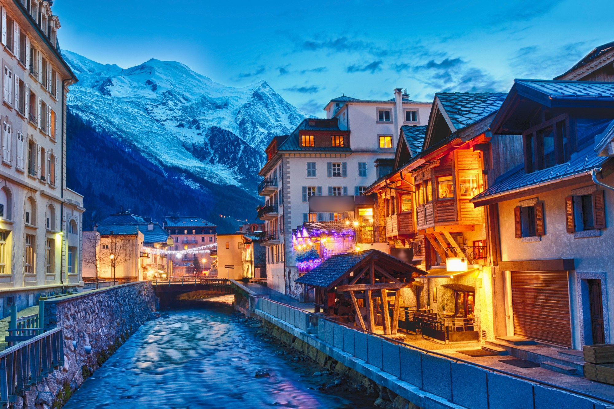chamonix-ski-resort-france