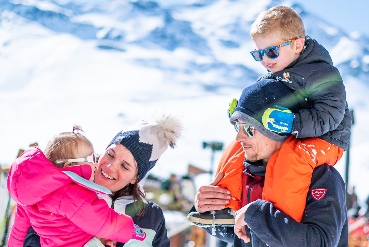 children-val-thorens-france