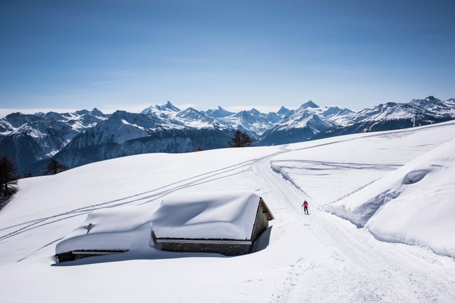 Corss-country skiing in Crans-Montana, Switzerland ©OlivierMaire.jpg