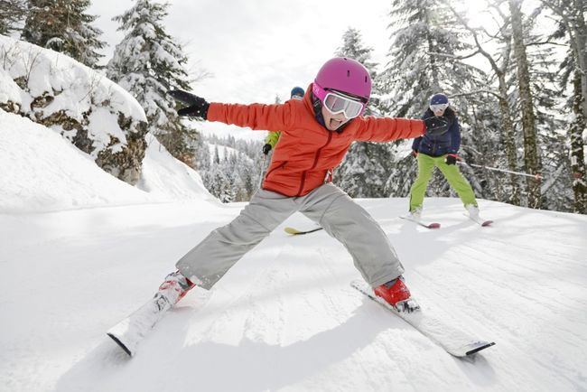 Get the kids into skiing in Isere ©T Hytte klip.fr.JPG