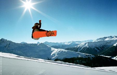 Snowboarding in Graubunden, Switzerland Graubunden_snowboarding