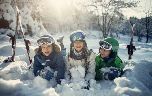 Kids ski gear CREDIT iStock Imgorthand