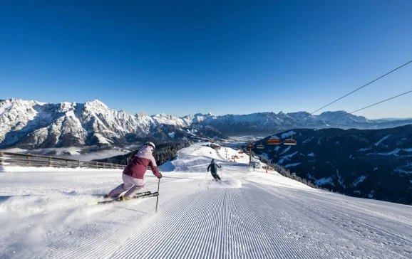 Skiing in Saalfelden Leogang Skicircus CREDIT Stefan Voitl