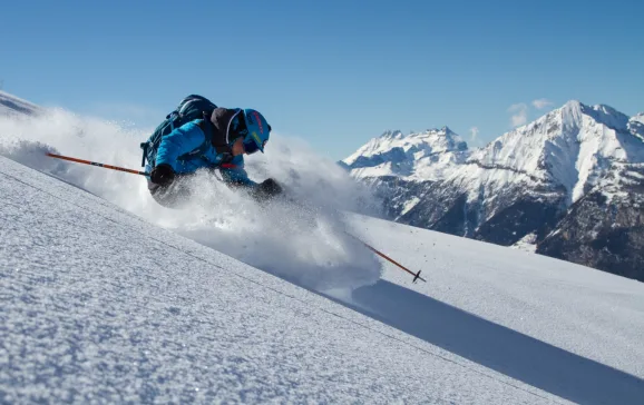 freeride skiing in nendaz switzerland credit etienne bornet