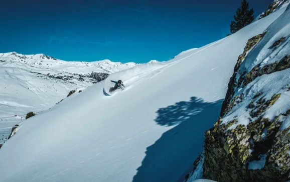 jenny jones off piste in catalonia