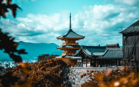 kiyozumi dera kyoto c cosmin georgian unsplash