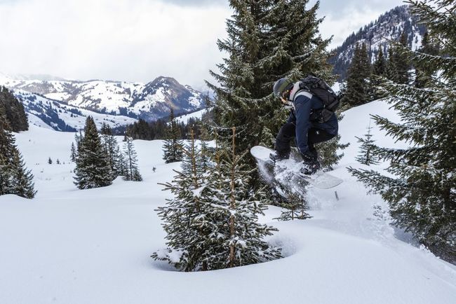 Jenny Jones snowboarding Gstaad, Switzerland ©Rob Grew.jpg