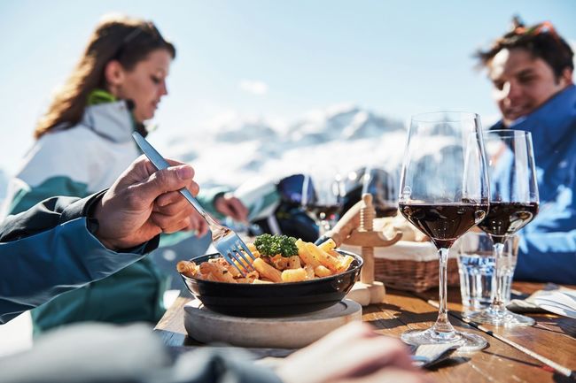 Skiing & Gastronomy in Alta Badia © Alex Moling.jpg