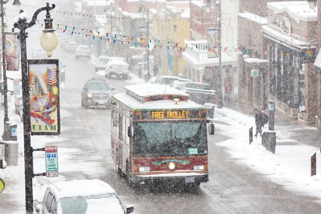 The free Main Street Trolley.jpg