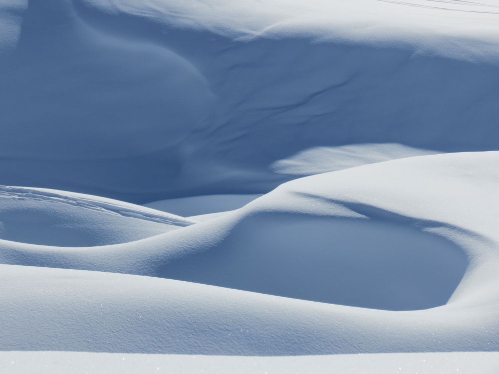 2635 les contamines france snow