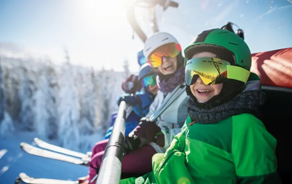 Family skiing CREDIT iStock Imgorthand