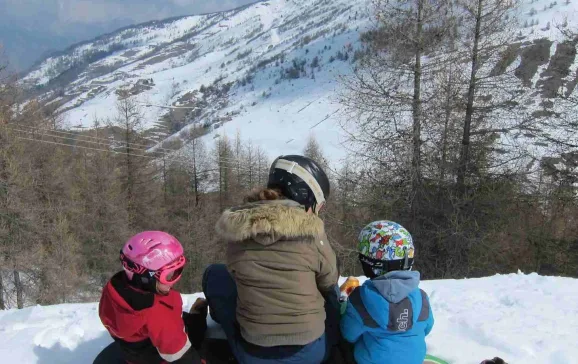 family snowboard