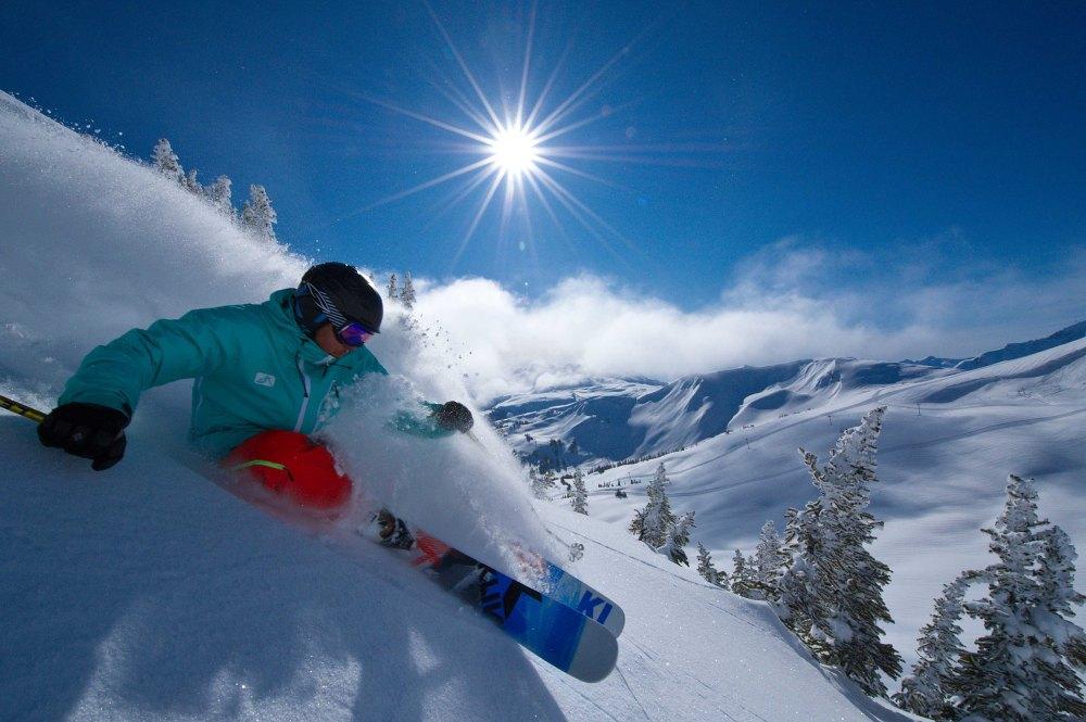 Canada_Whistler_skier_close-up_view.jpg