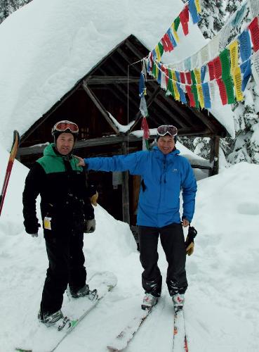 Prayer_flag_cabin_red_resort_canada