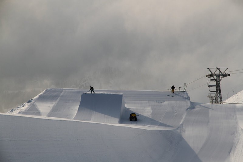 2692 noname snowpark laax