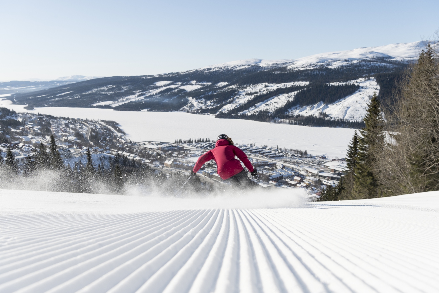 The good ski. Швеция горнолыжный курорт. Alpine Ski Resort. Skiing in Scandinavia. Хибины горнолыжный курорт фото на обои.