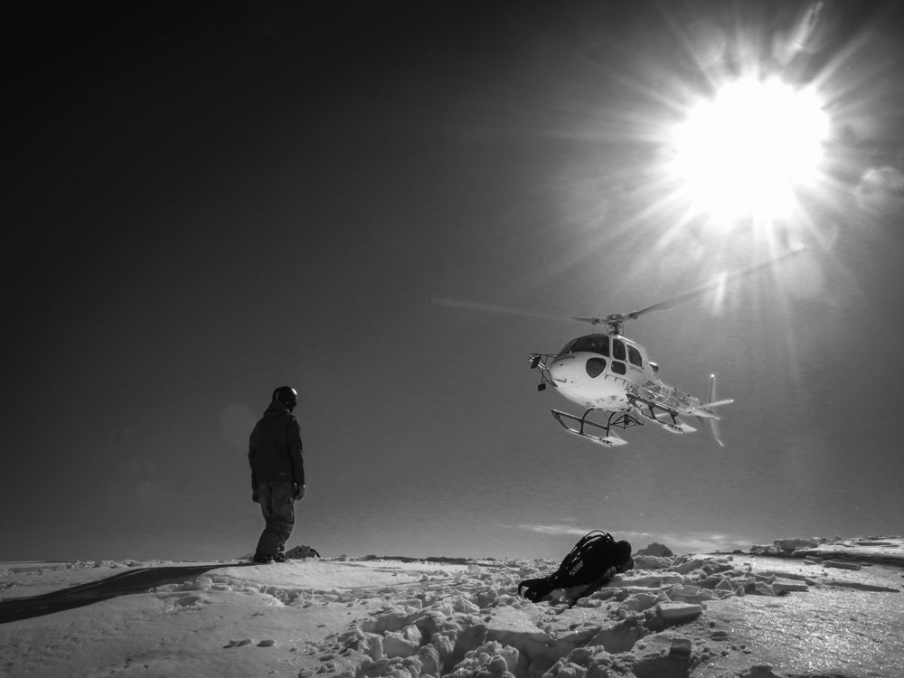 heliskiing livigno 066 black and white