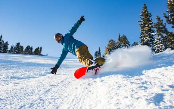 Skiing on a Budget? Ski Holiday Deals to Beat the Cost of Living Crisis