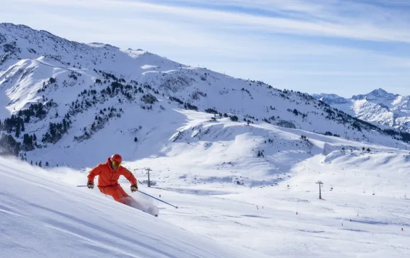 Skiing in Baqueira Beret Catalonia CREDIT Baqueira Beret Tourism