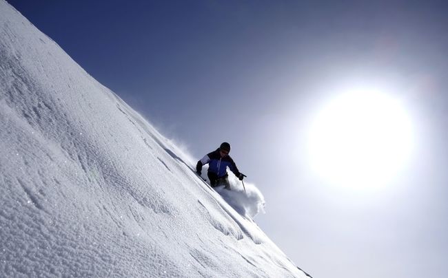 Powder skiing in St Anton.jpg