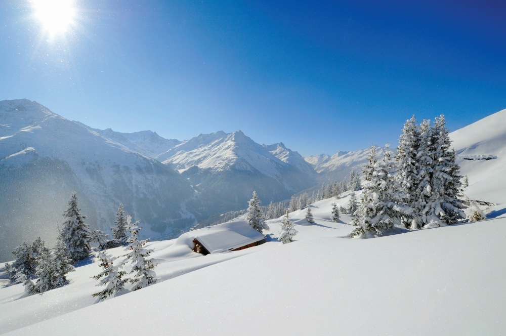 spectacular powder in st anton