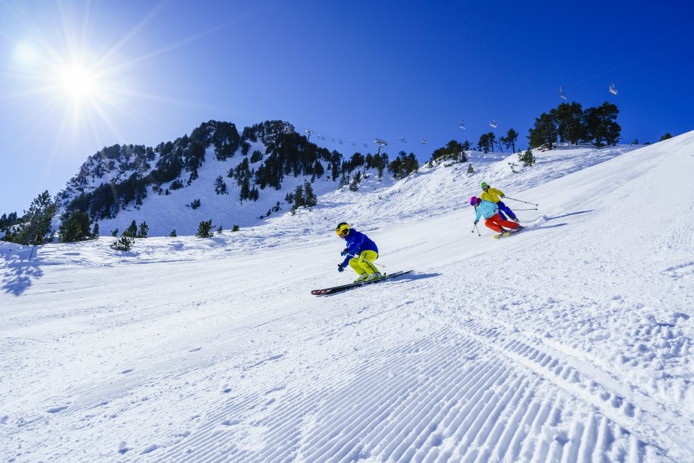 wonderful piste skiing in catalonia mgasch