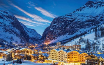 val disere night shot