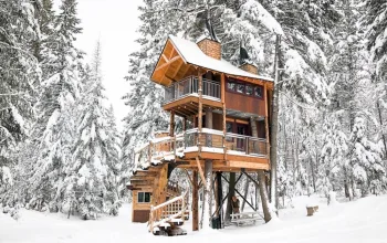 the best ski chalets in the world montana treehouse ski chalet usa