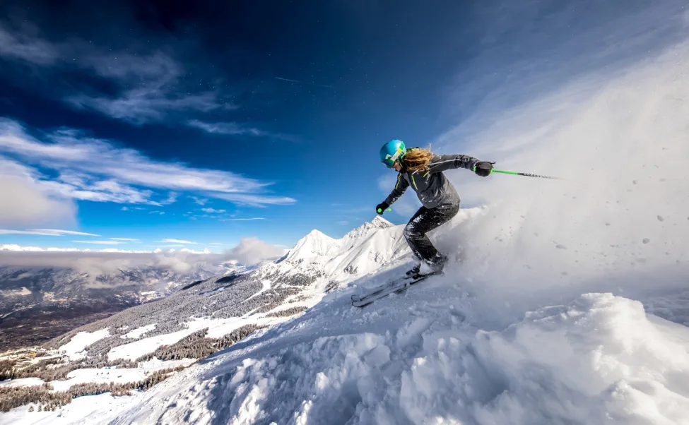 VALLE DAOSTA skiing in Pila CREDIT Dario Mazzoli