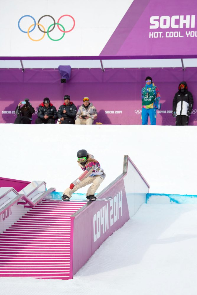 jamie-anderson-stanby-0538olympics-ladies-slope-semi-finals1