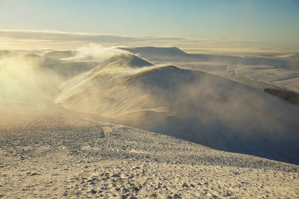 skiing in the pentland hills scotland uk