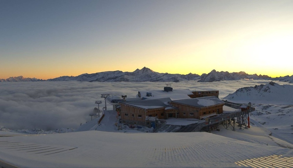 tignes opens for the season