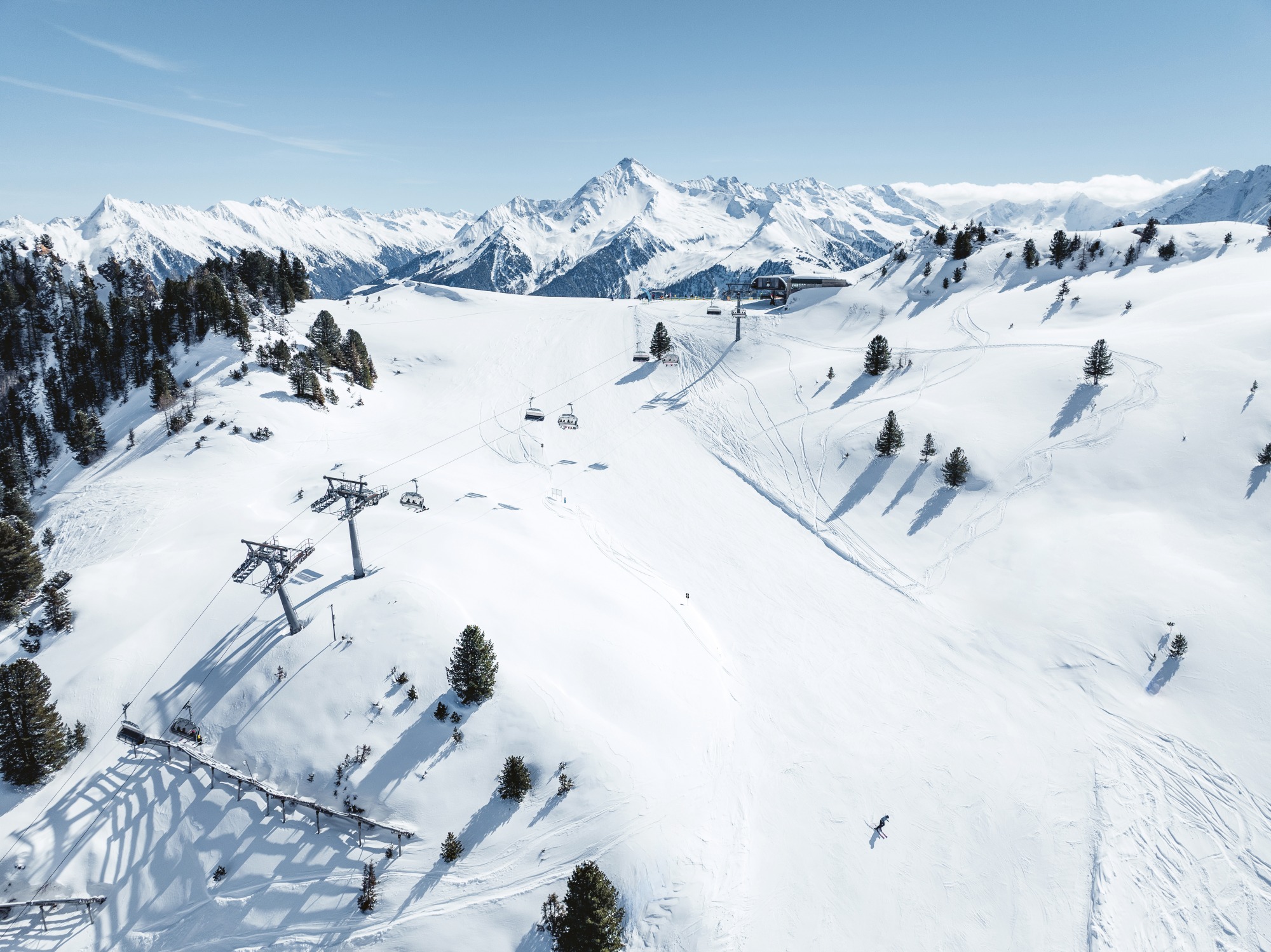 mayrhofen-ski-resort-austria