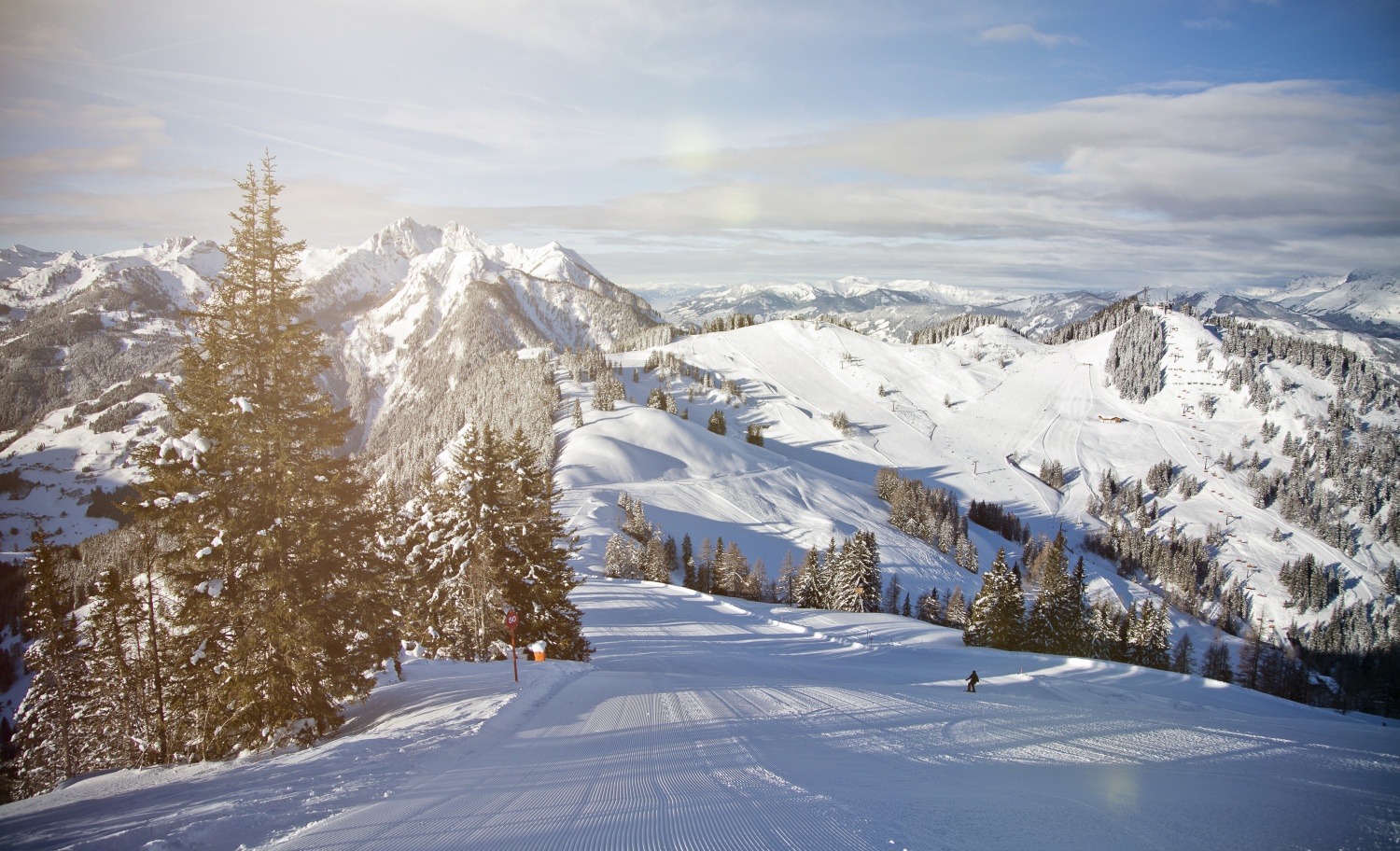 st johann in salzburg ski resort austria credit mirjageh