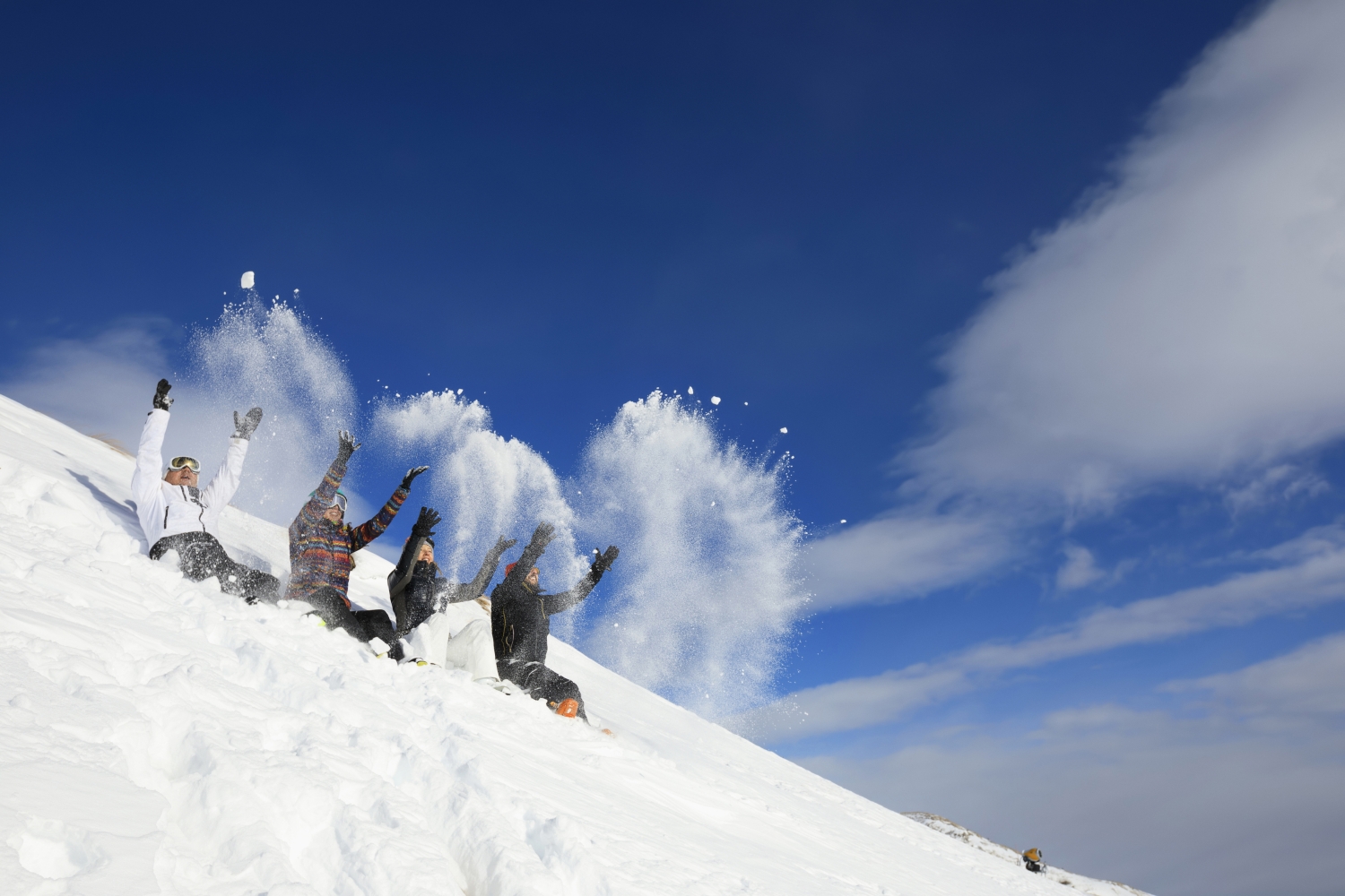 passo-tonale-ski-resort-italy