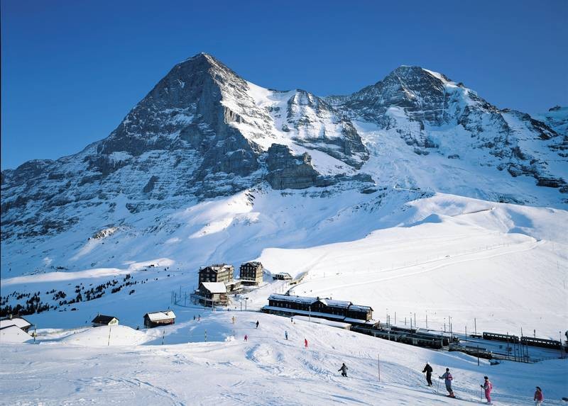 lauterbrunnen 601092 station